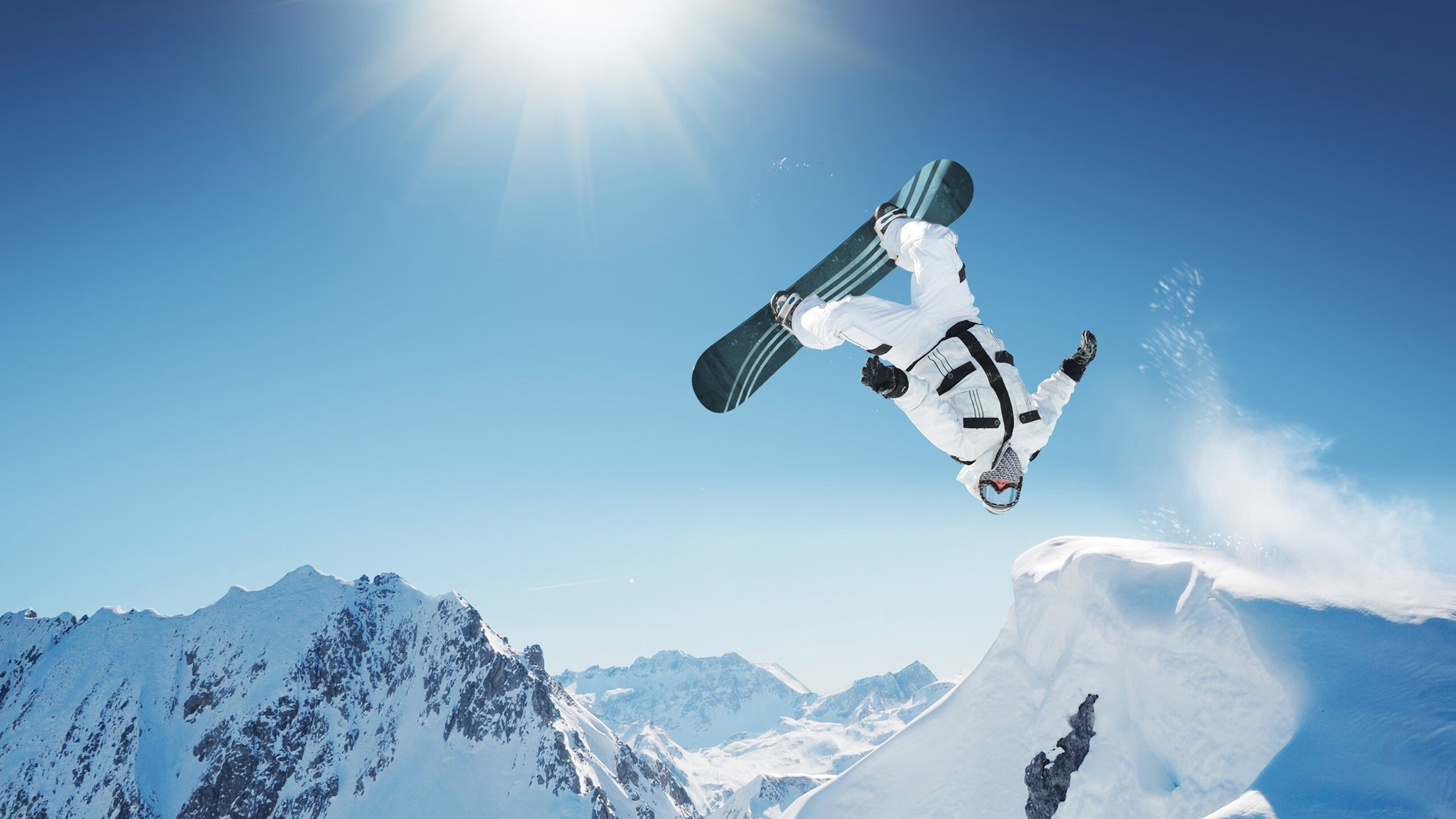 开云在线平台-“胡利安·门德斯的全能能力，帮助美洲狮队攻占更高峰”